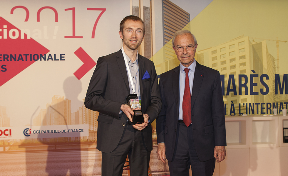 Prix CCI Paris Ile-de-France Exportateur francilien de l'année 2017 : société Interlude Prix CCI Paris Ile-de-France Exportateur francilien de l'année 2017 : société Interlude
