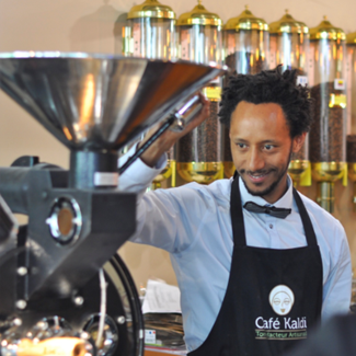 Prix parcours de réussite - Tadiwos TSIGIE - Société CAFE KALDI