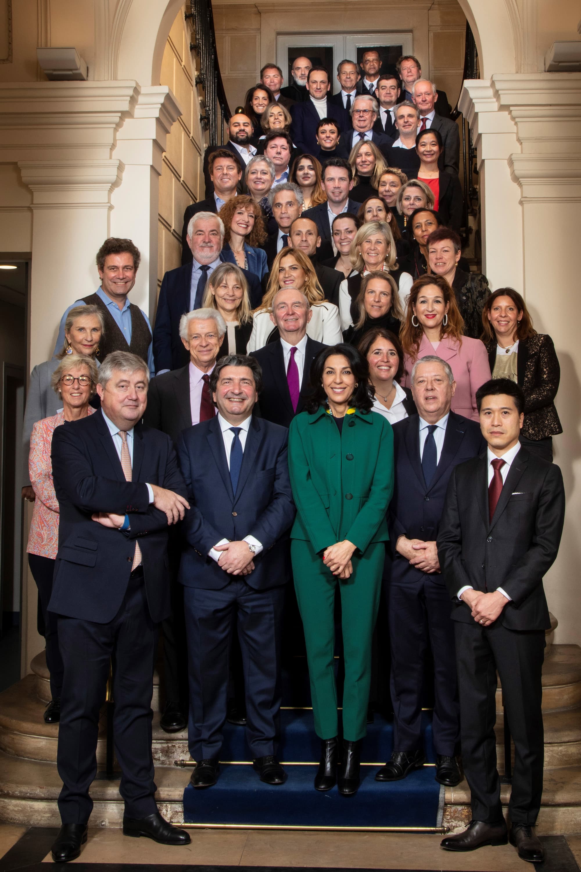 Photo 58 élus CCI 75 Escalier